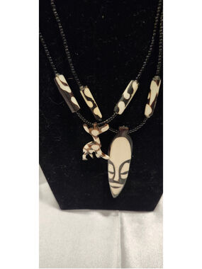 Vintage African Batik Bone Pendant Necklace Set | Giraffe & Tribal Mask